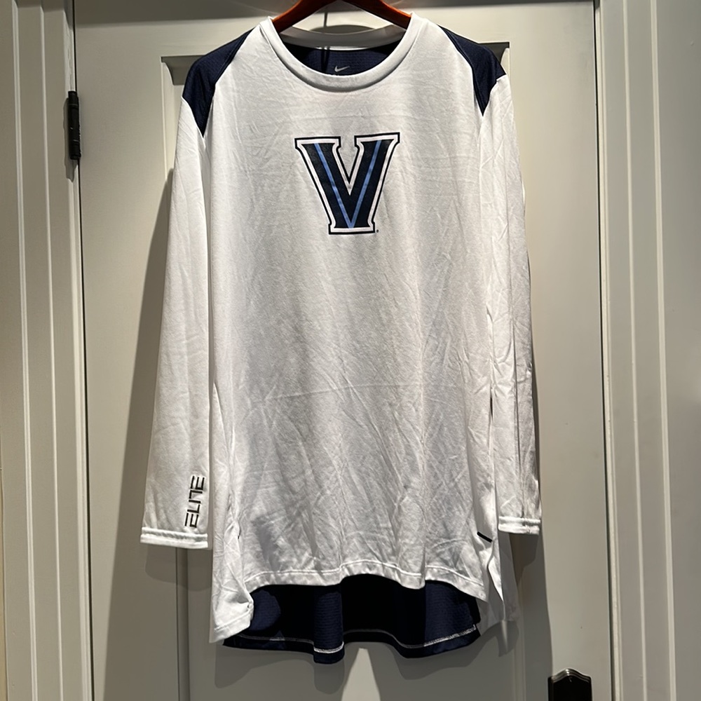 Official Villanova University Basketball warm-up shirt